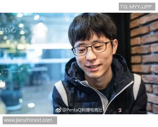 李军专访回顾和平精英历程及S15电竞总决赛精彩瞬间