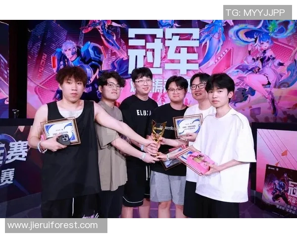 电竞新闻王者荣耀深度解析IG战队在比赛中的耐力表现与战略应对 电竞新闻王者荣耀深度解析IG战队在比赛中的耐力表现与战略应对